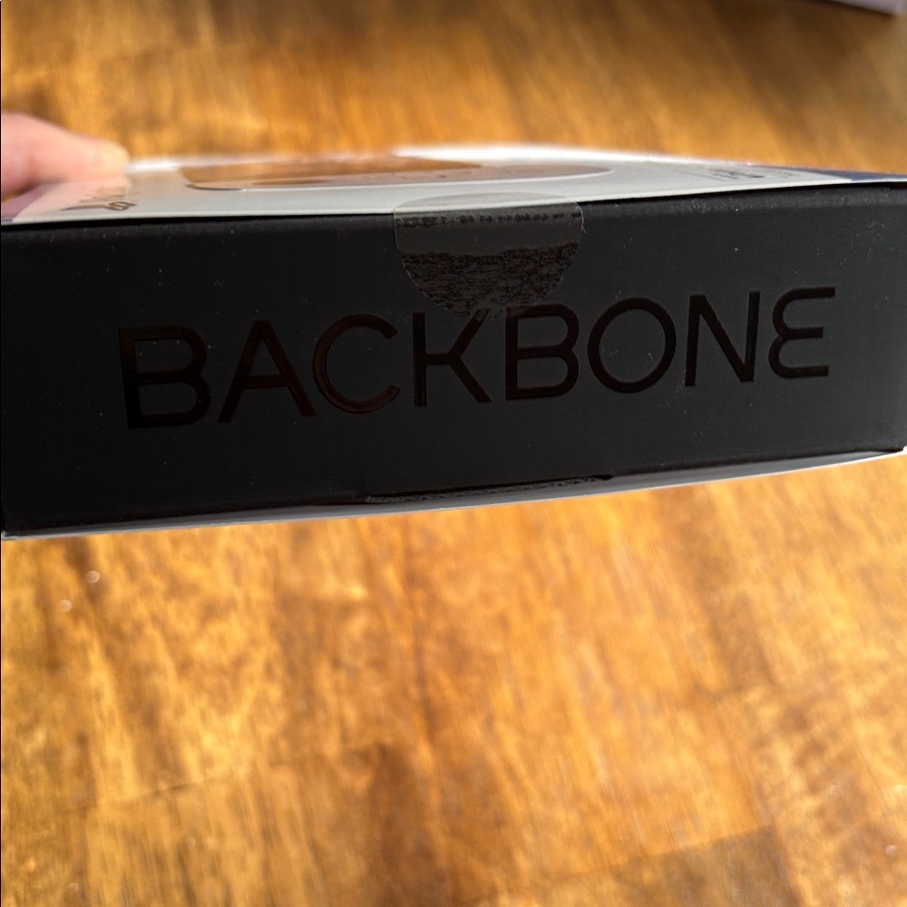 New Sony PlayStation Backbone White Handheld Console - Picture 4 of 6